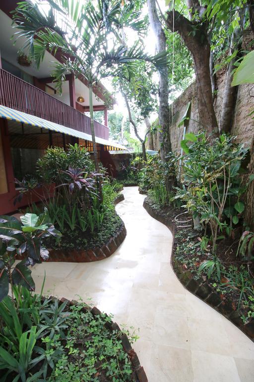 Petit Hotel Bali อูบุด ภายนอก รูปภาพ